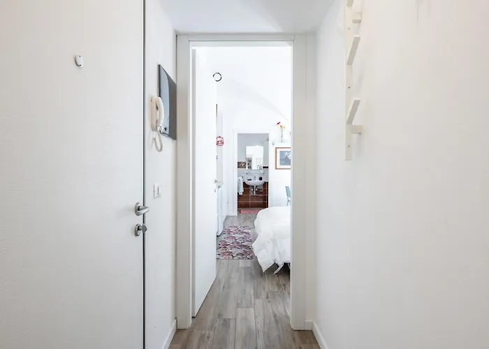 Guesthost - Fortezza Appartement Florence