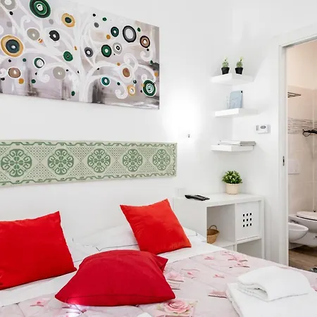 Guesthost - Fortezza Апартаменты *